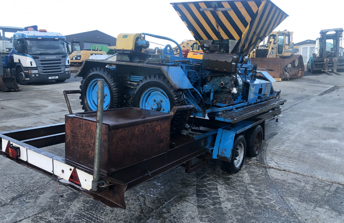 Used Boston’s 12 ft chipper spreader distributor for sale on Plantmaster UK