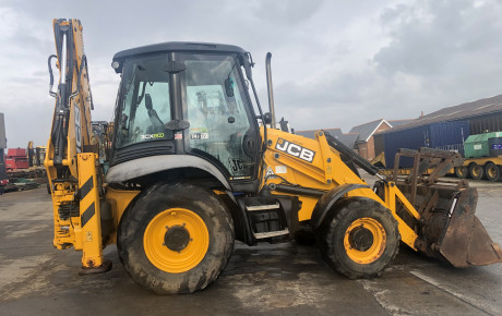 2017 JCB 3CX Contractor Backhoe Loaderfor sale on Plantmaster UK