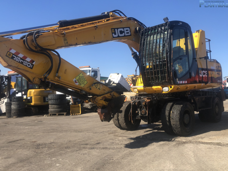 JCB JS160 Wheeled Material Handler