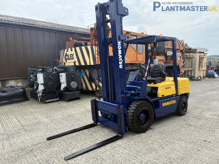 Komatsu FD 35 diesel forklift