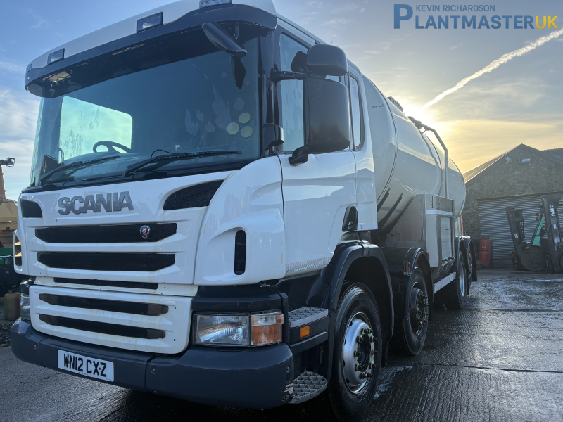 Scania P340, 8×2 stainless stainless steel milk tanker