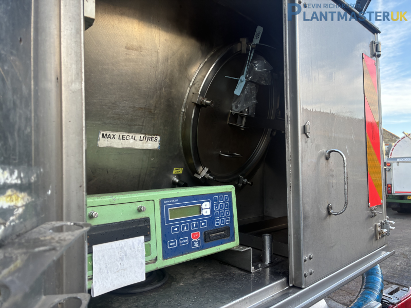 Scania P340, 8×2 stainless stainless steel milk tankerfor sale on Plantmaster UK