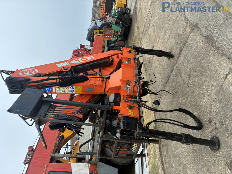 PM 10 truck crane
