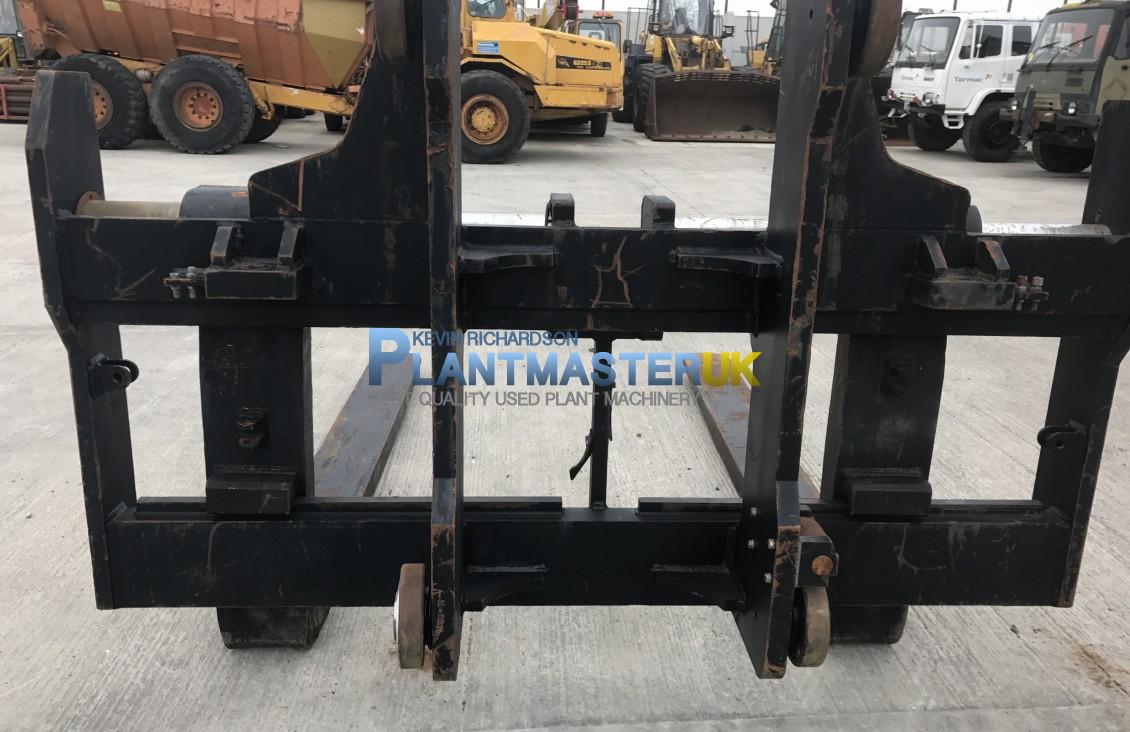 Used Forks and Carraige to suit 25 ton forklift unused for sale on Plantmaster UK