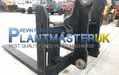 Forks and Carraige to suit 25 ton forklift unused for sale on Plantmaster UK